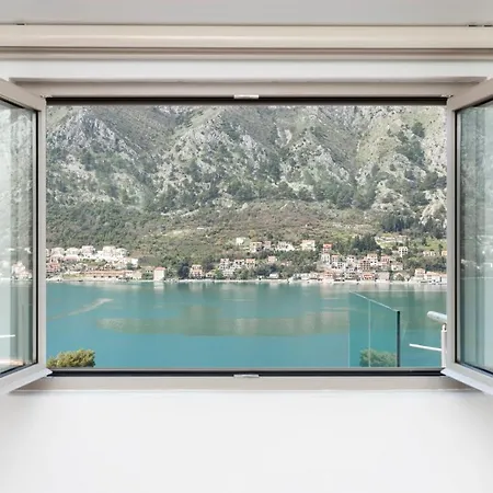 De Lux Apartments Sirena Kotor Exterior photo