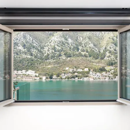 De Lux Apartments Sirena Kotor Exterior photo